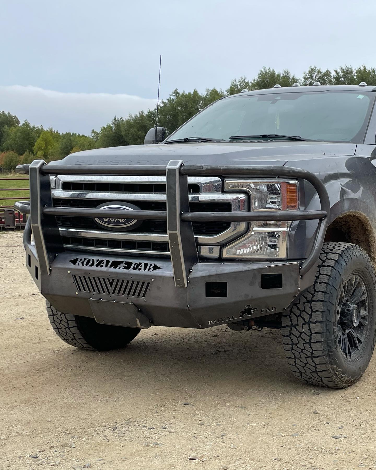 Front Bumper Grille Grill for 2020-2023 Ford F250 F350