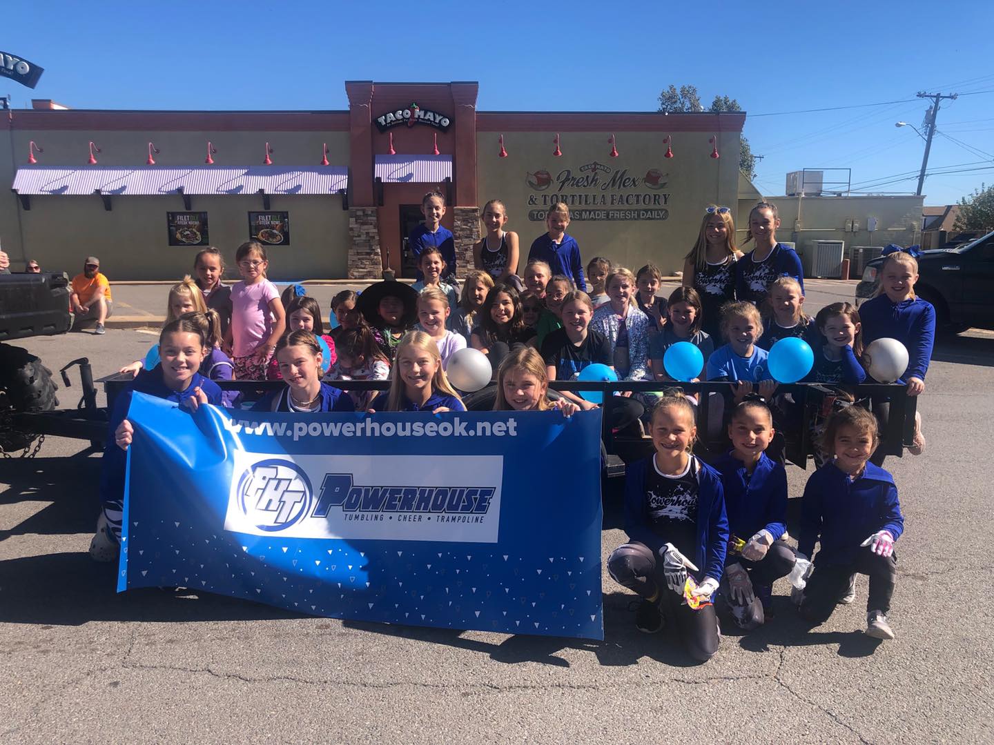 SWOSU Homecoming Parade 💙 - Powerhouse Tumbling | Facebook