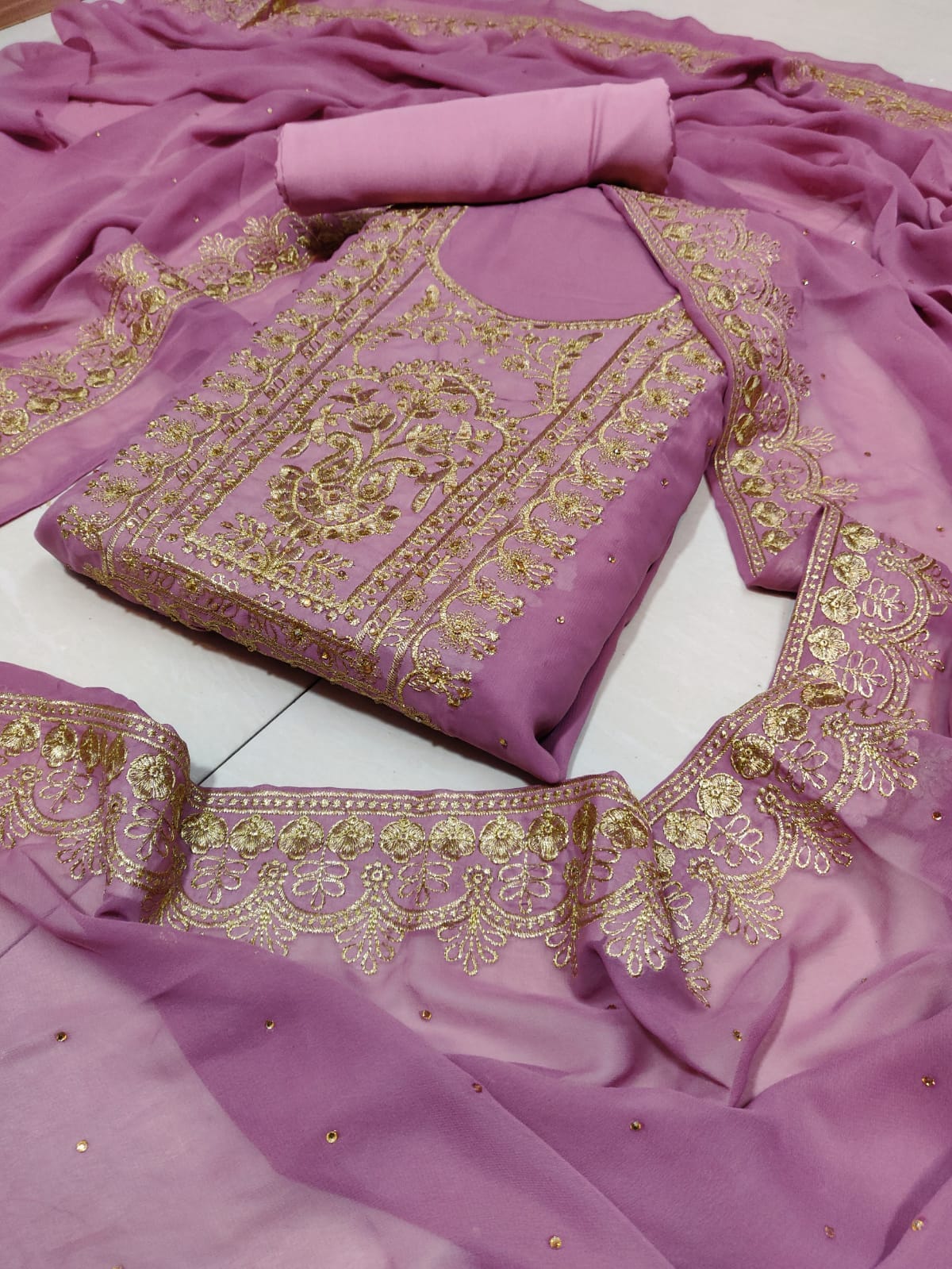E Com. - #EidCollection2022 Jorget 4 pis party dress...
