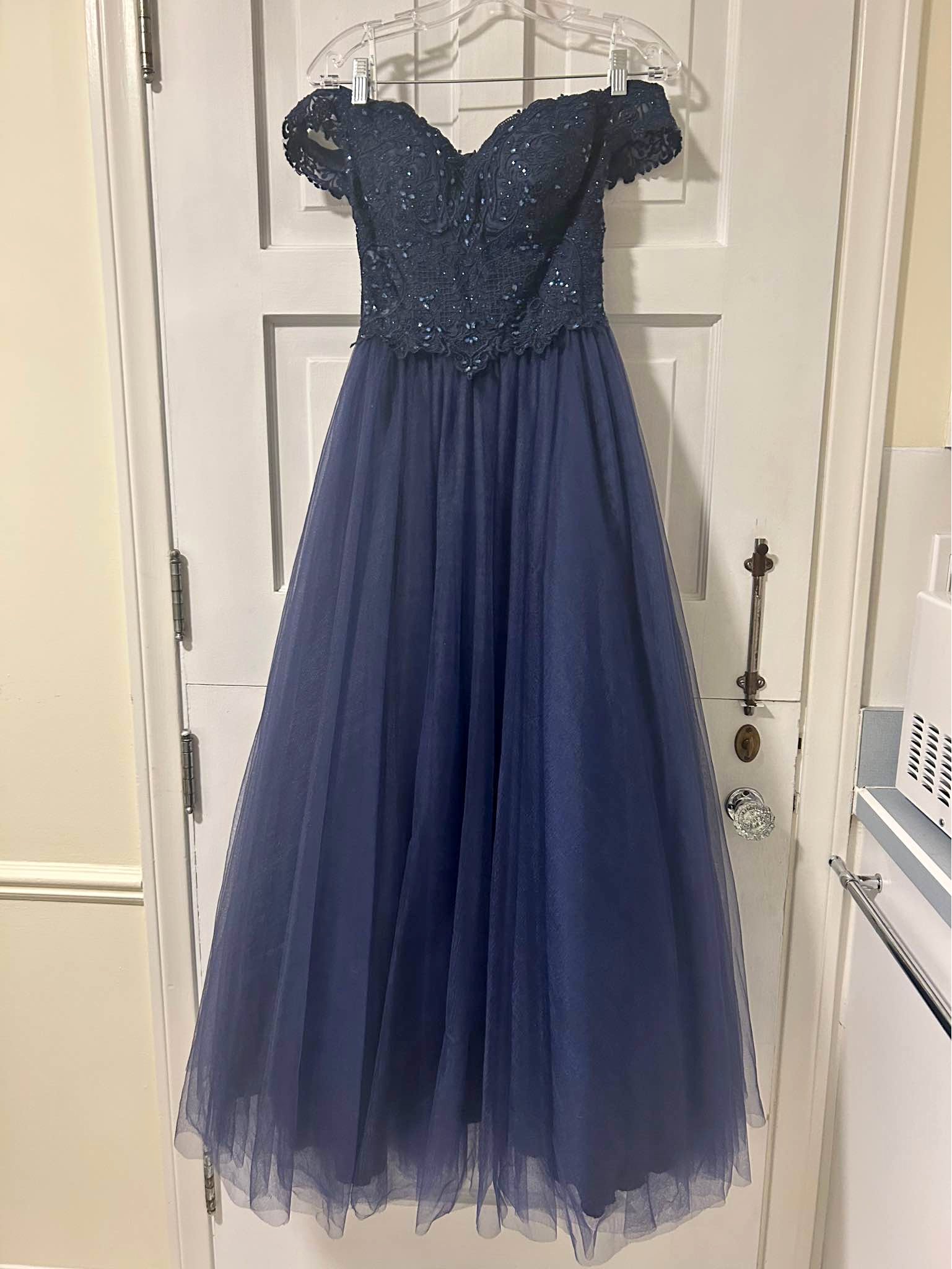 formal dresses mt pleasant mi for sale in Mount Pleasant, Michigan Women In Suits