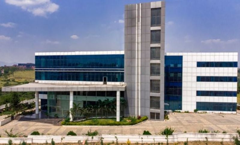 IP Software Solution - Talawade Office Space on Sale :- 100000 Sq.Ft ...