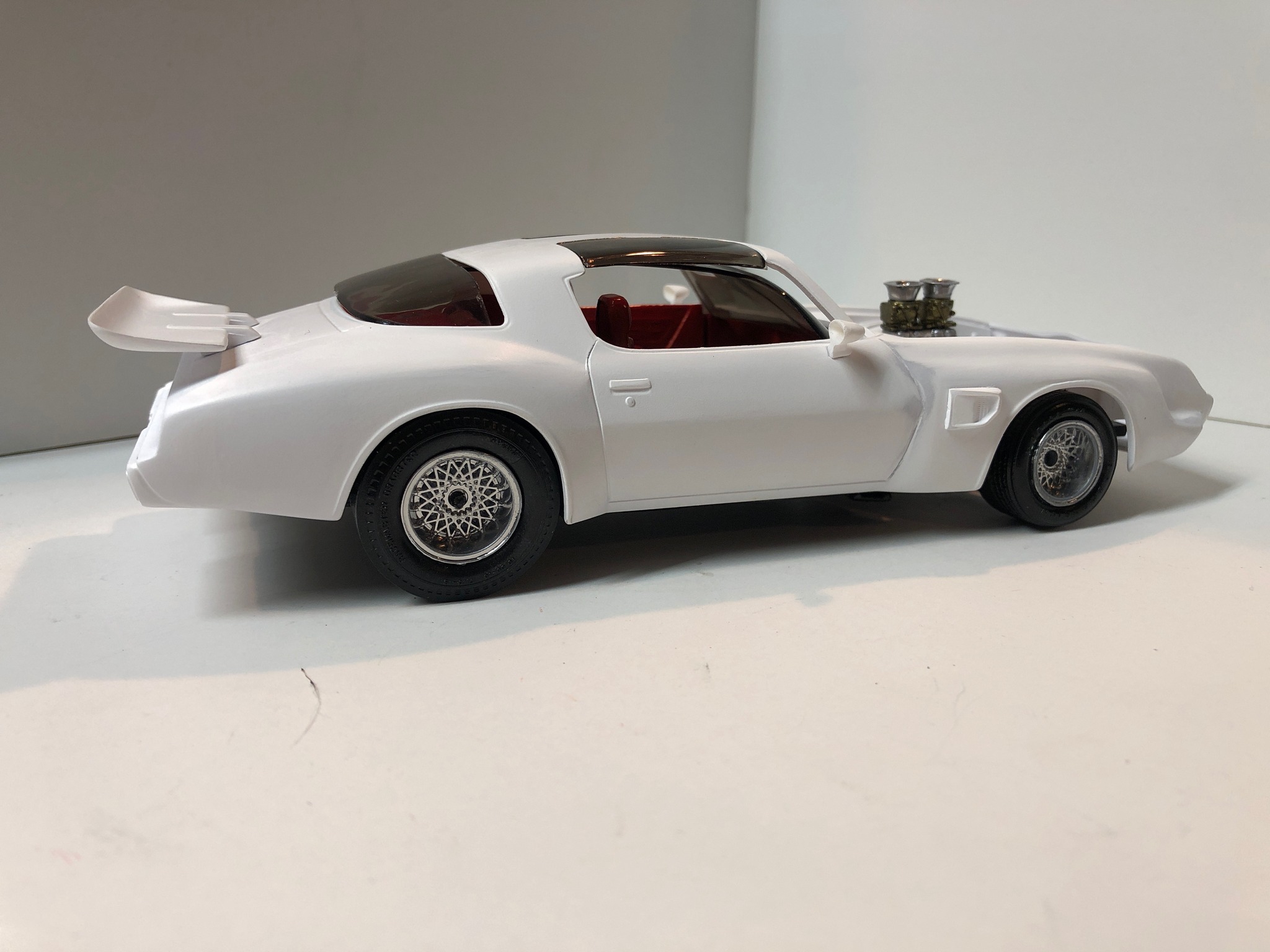 Assembling and displaying a 1967 Firebird Xmod RC car