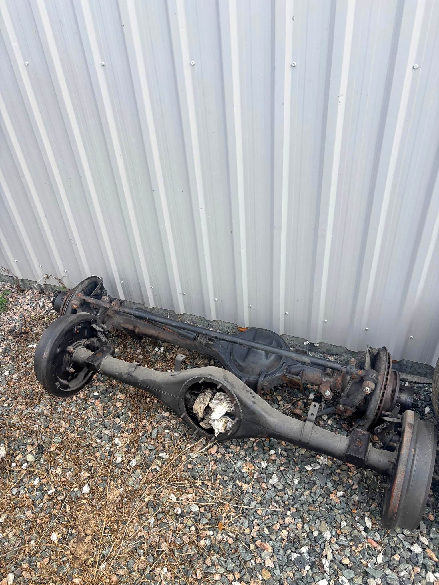 Ln106 rear diff - Car Engines & Engine Parts - Upper Caboolture ...