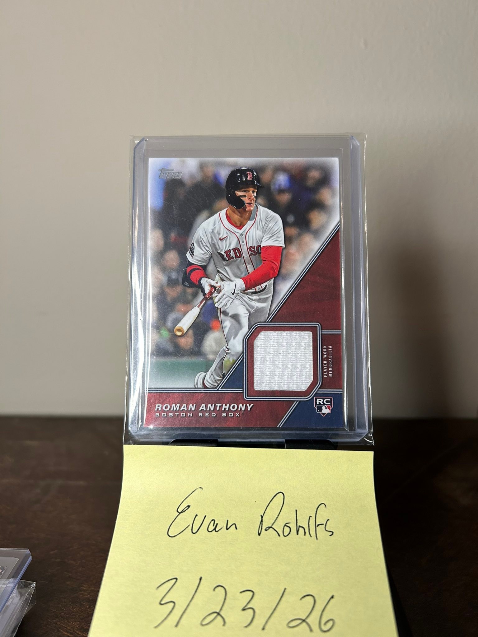 Selling sports cards and memorabilia