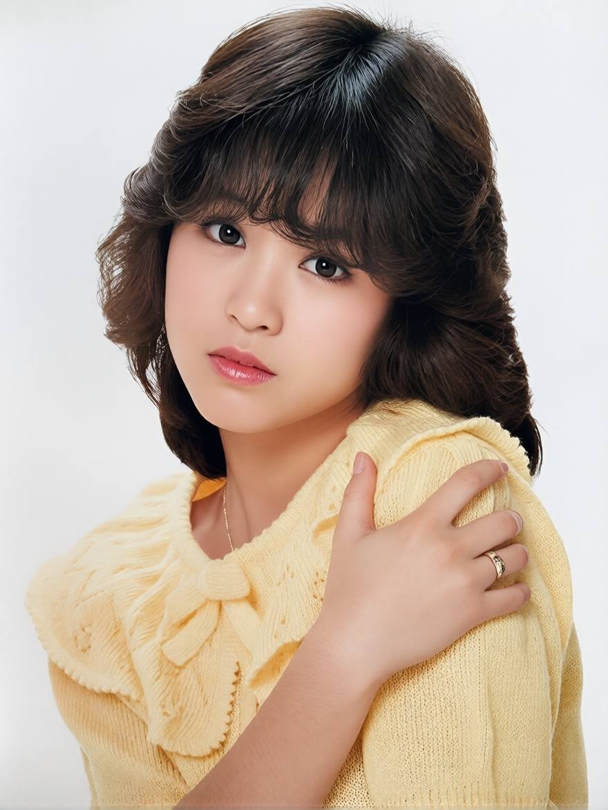 小沢なつき. 07SH3014 Jan.03,2026 卒業 EST SUN 4 TEREO AE ハープ