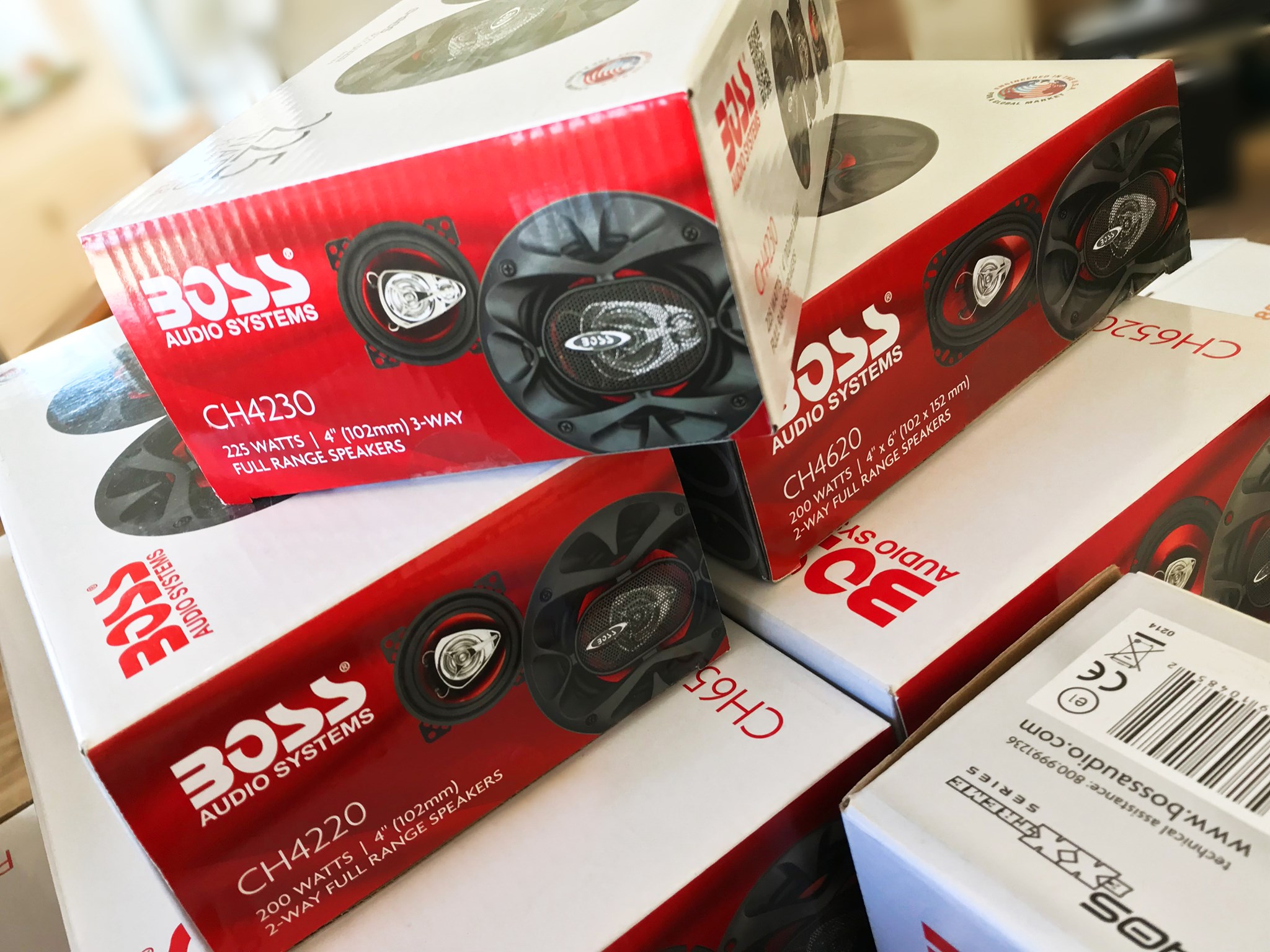 Altoparlante Auto Boss Audio CH4230 - 3 Vie, 225 W Max, 4 Pollici, Con Tweeter In Piezo