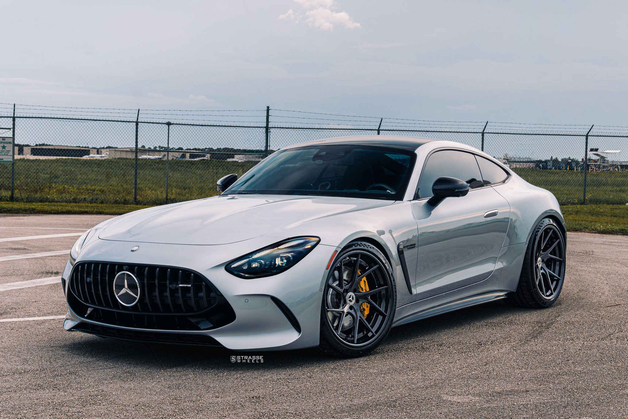 Mercedes AMG GT | Vossen Hybrid Forged HF-5 https://vossenwheels 