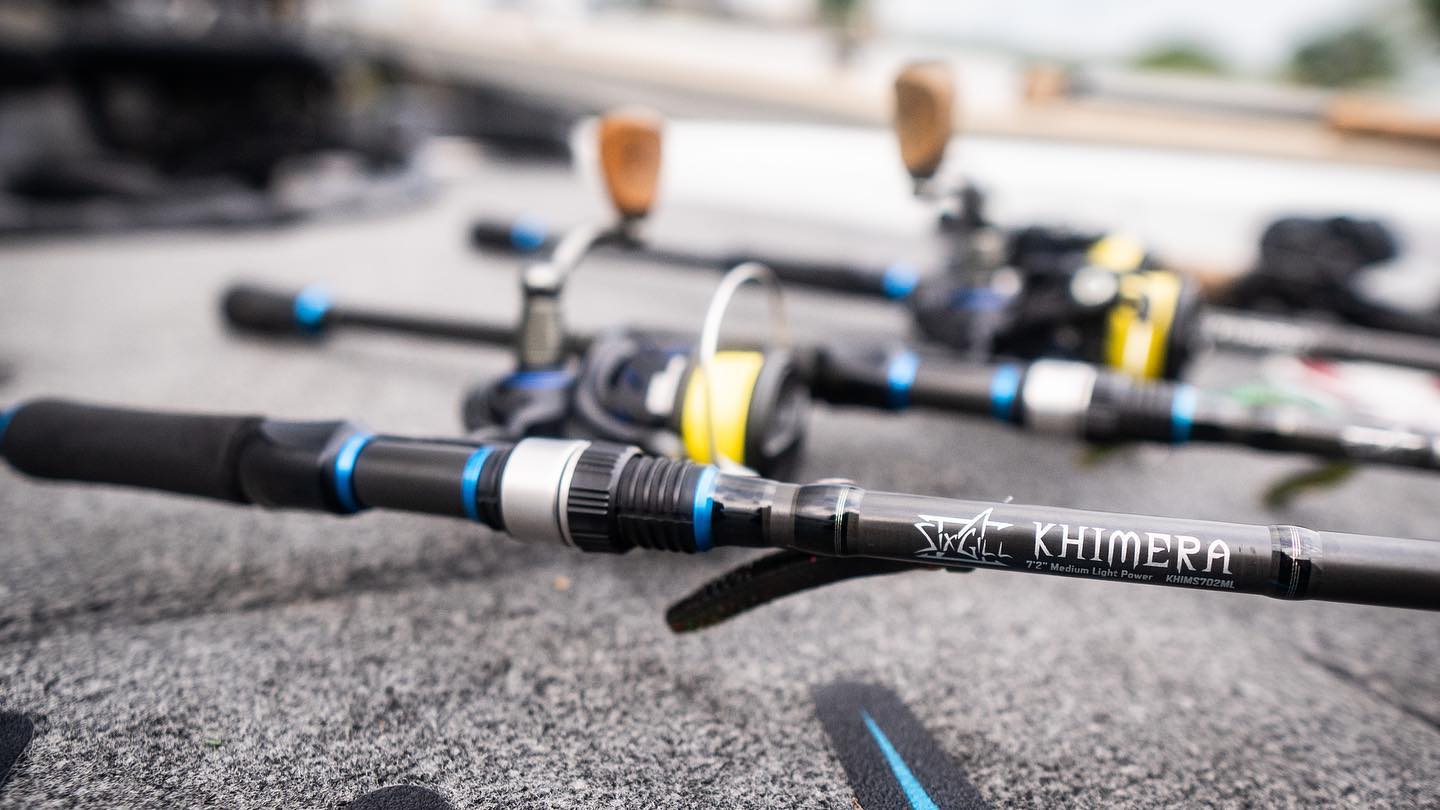 best inshore fishing rod and reel Most Popular Rod, Reel, & Line Combo [Slam Stick] – Salt Strong visible in the dark Floating isolation box:Floating isolation box Daiwa BG 2000 vs