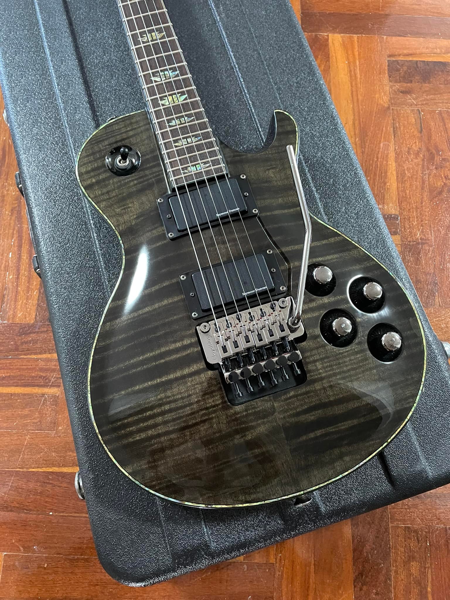 My Charvel Desolation DS-1 FR Trans Black