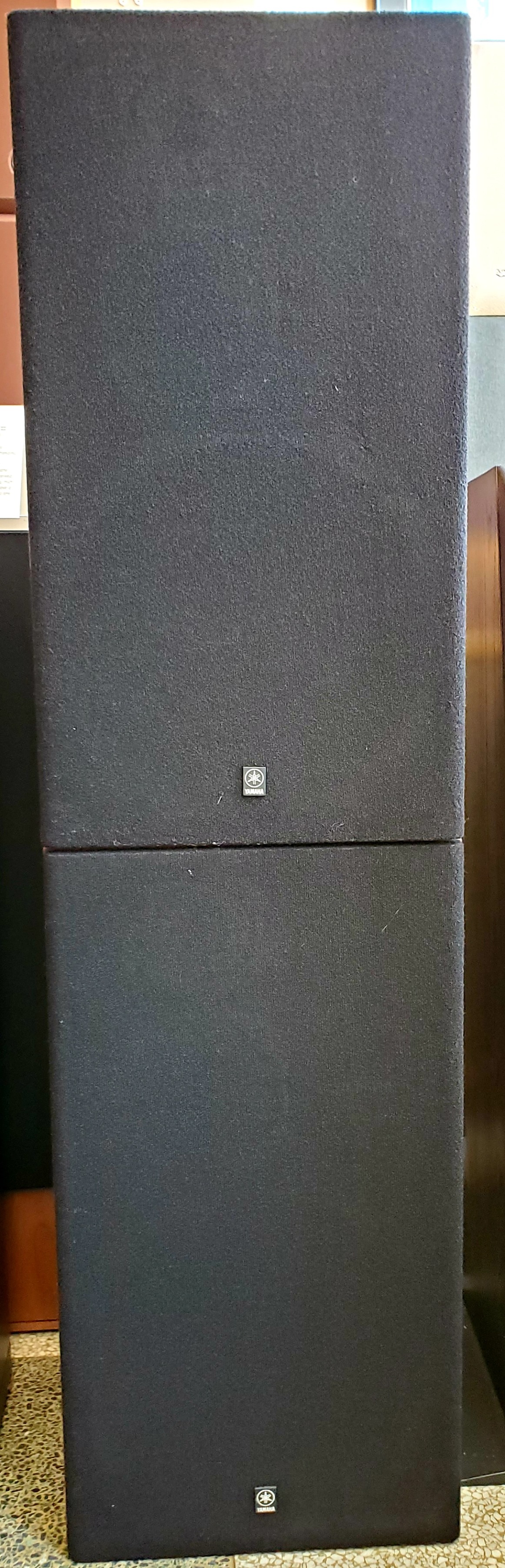Yamaha NS-690 II Loudspeakers (Vintage)