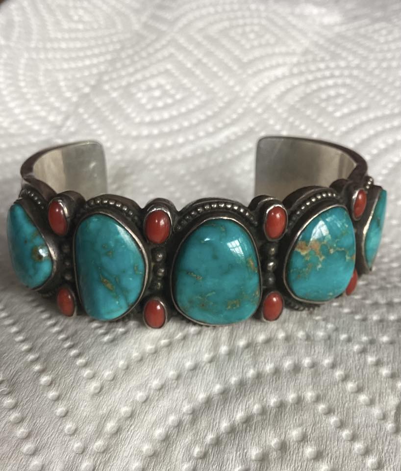 This cuff speaks for itself!! Ernest Roy Begay {ERB}