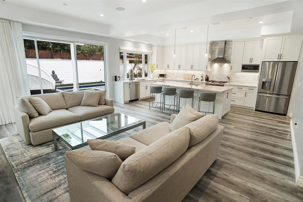 Sherman Oaks Homes for Sale