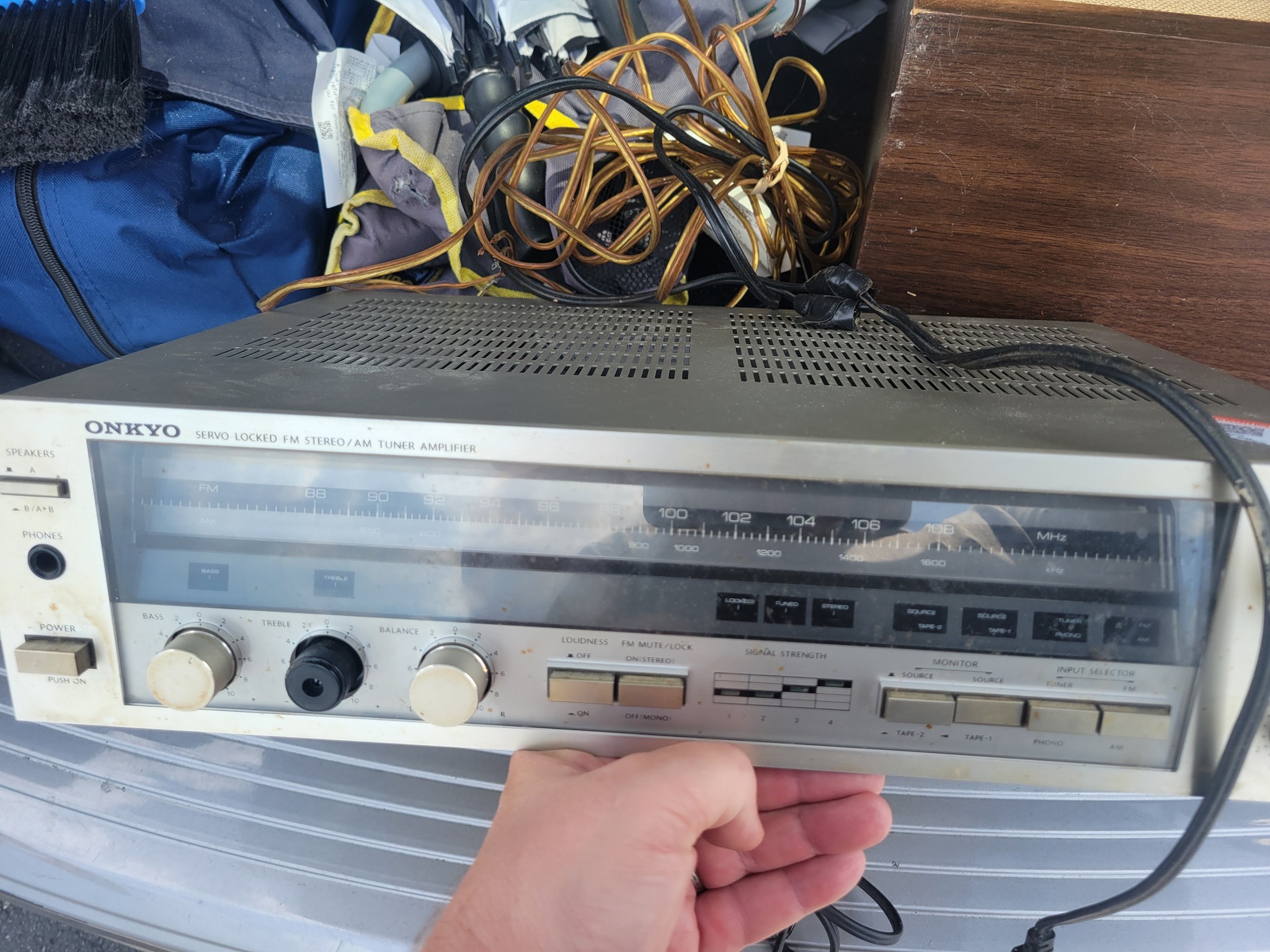 Still out pickin. Just found this little 80s Onkyo at the Goodwill  display picture 1