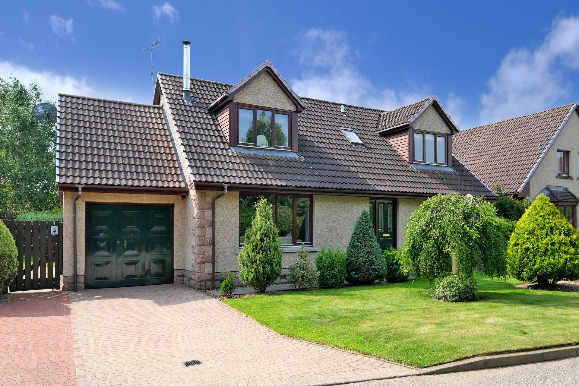 Peterkins - For Sale - executive 4 bedroom detached...