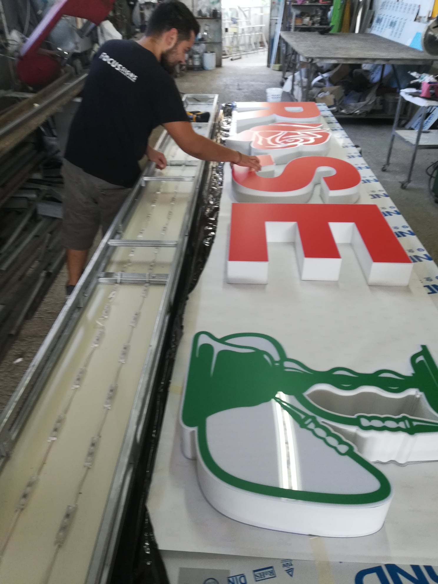 Focus Signs & Printing