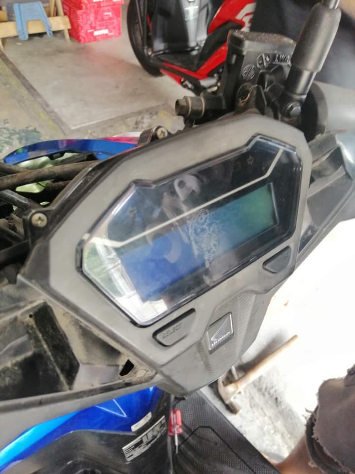 Gaijin's Garage - Honda Click Panel Issue Thursdays!...