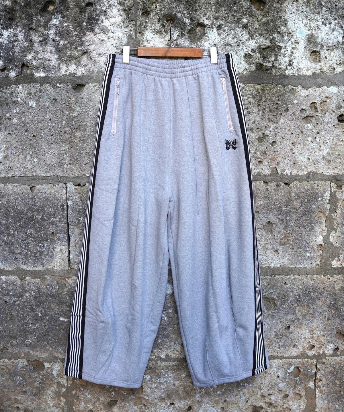 BEAVER 商品番号7816110244 Needles/ニードルズ別注H.D.Track Pant 
