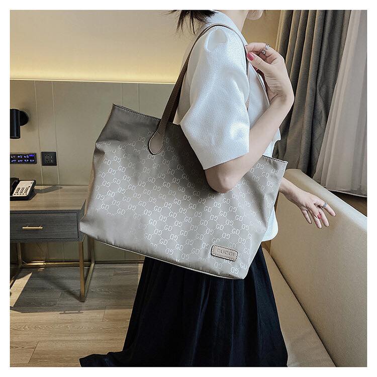 Evabag Shop - GD Tote bag รุ่นใหม่ สวยกรี้ดๆจ้า 🌈สีเทา...