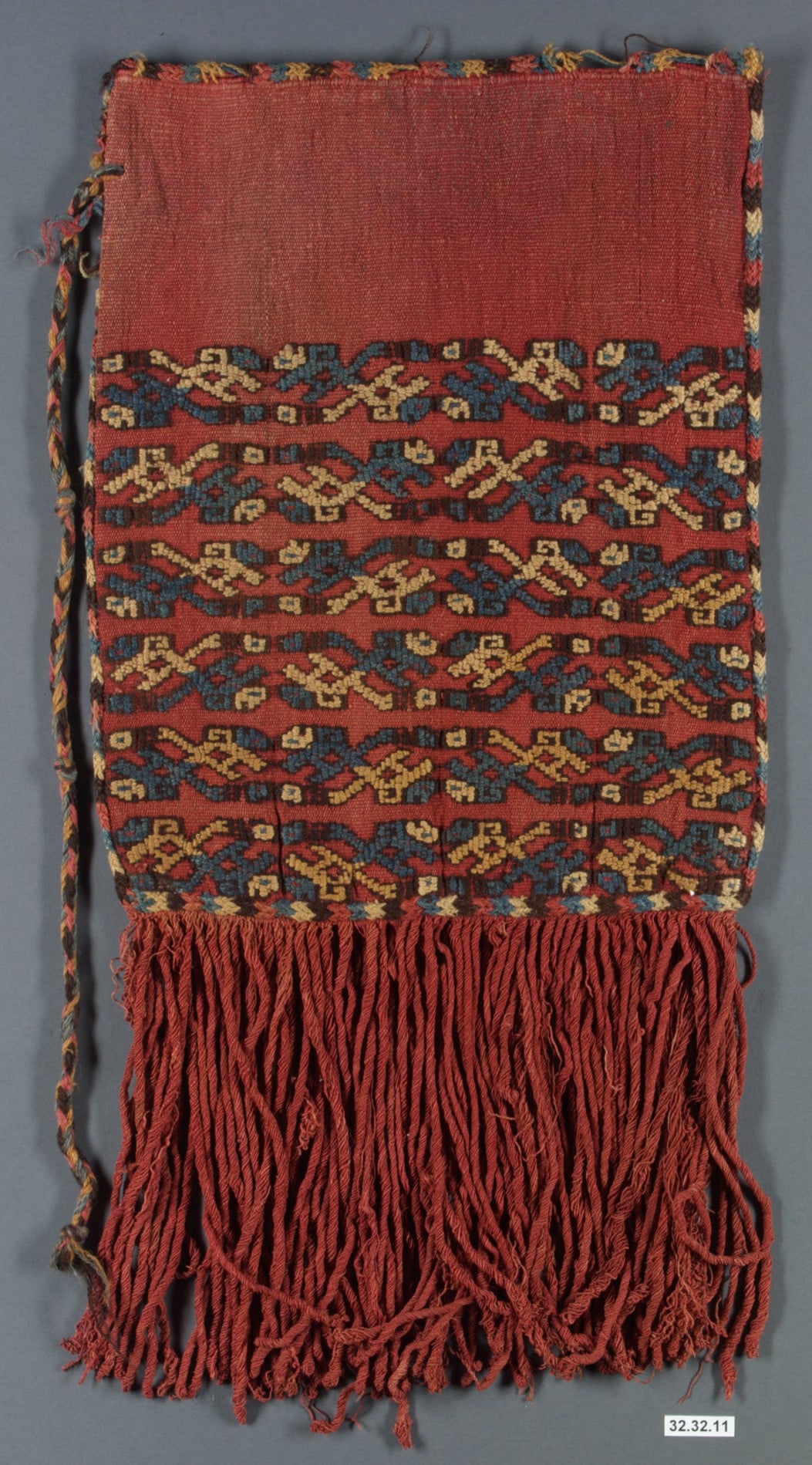 BOLSAS NAZCA Desde su... - Arácnida - Arte Textil | Facebook
