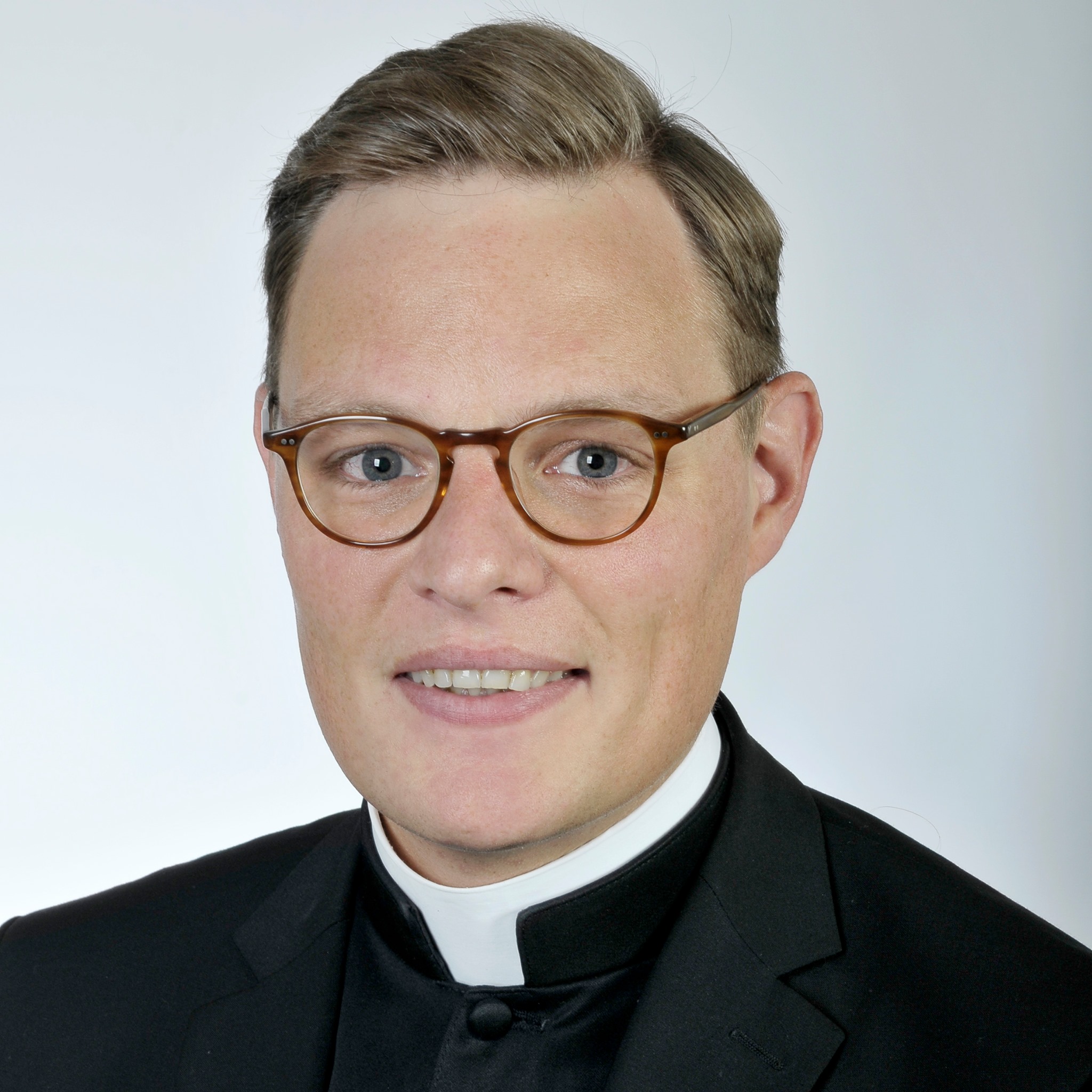 Unser Vikar Stadtmüller hat... - St. Peter und Paul Würzburg