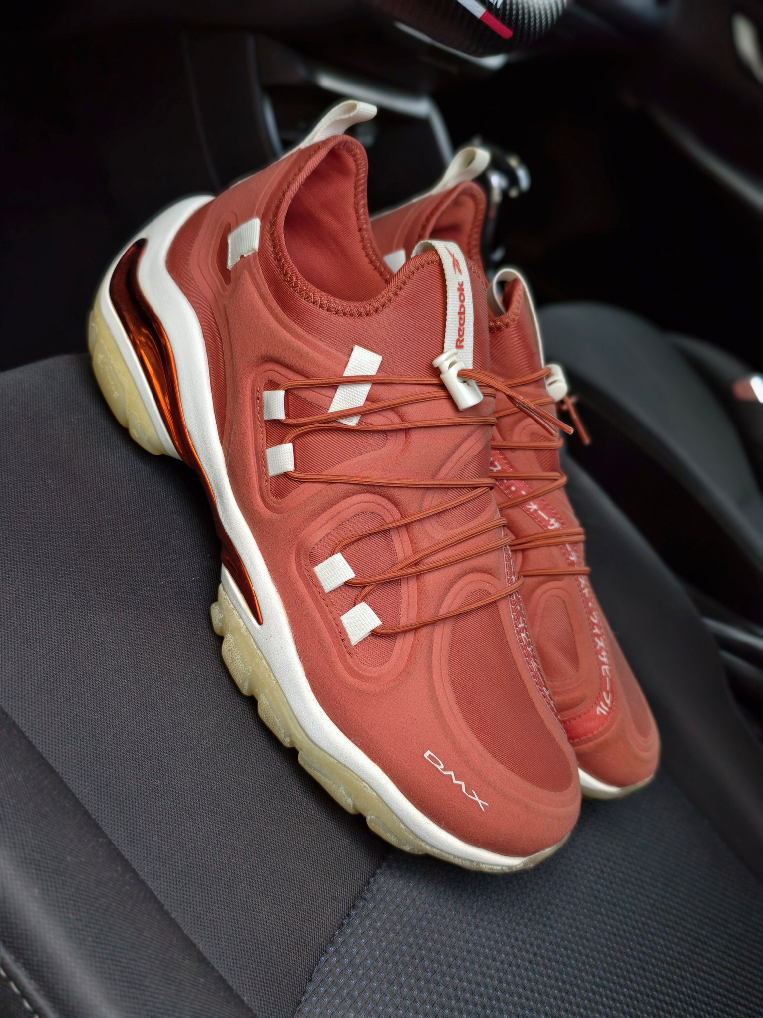 Check out this Swizz Beatz x Reebok DMX Series 2000 