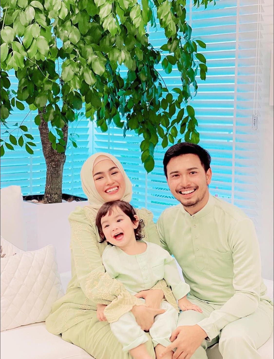 MissMynah - Sekali imbas macam gambar Pinterest kan? Haa.....