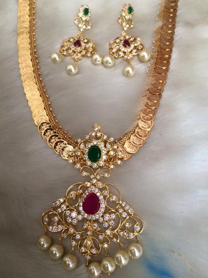 JEWEL RACK
