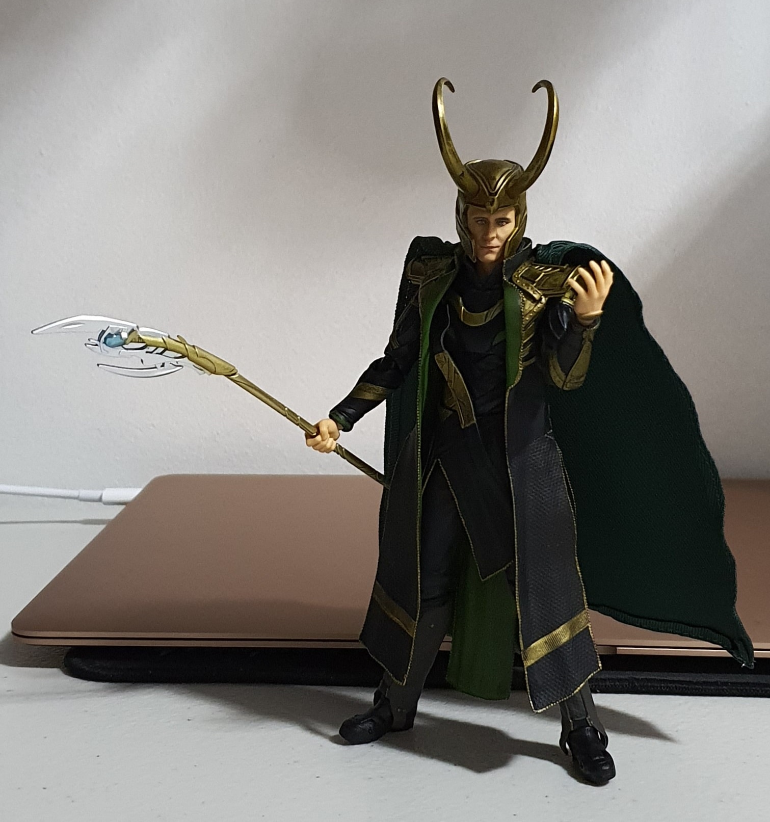 SH Figuarts Loki figure review: 8.5/10 with great detail