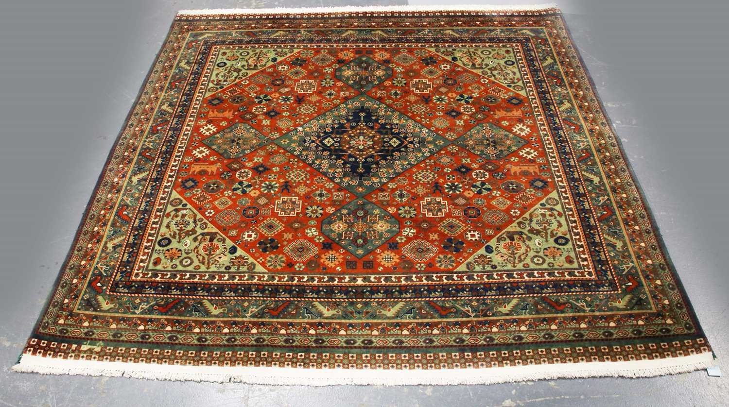 Identifying qashqai or khamseh rug type?