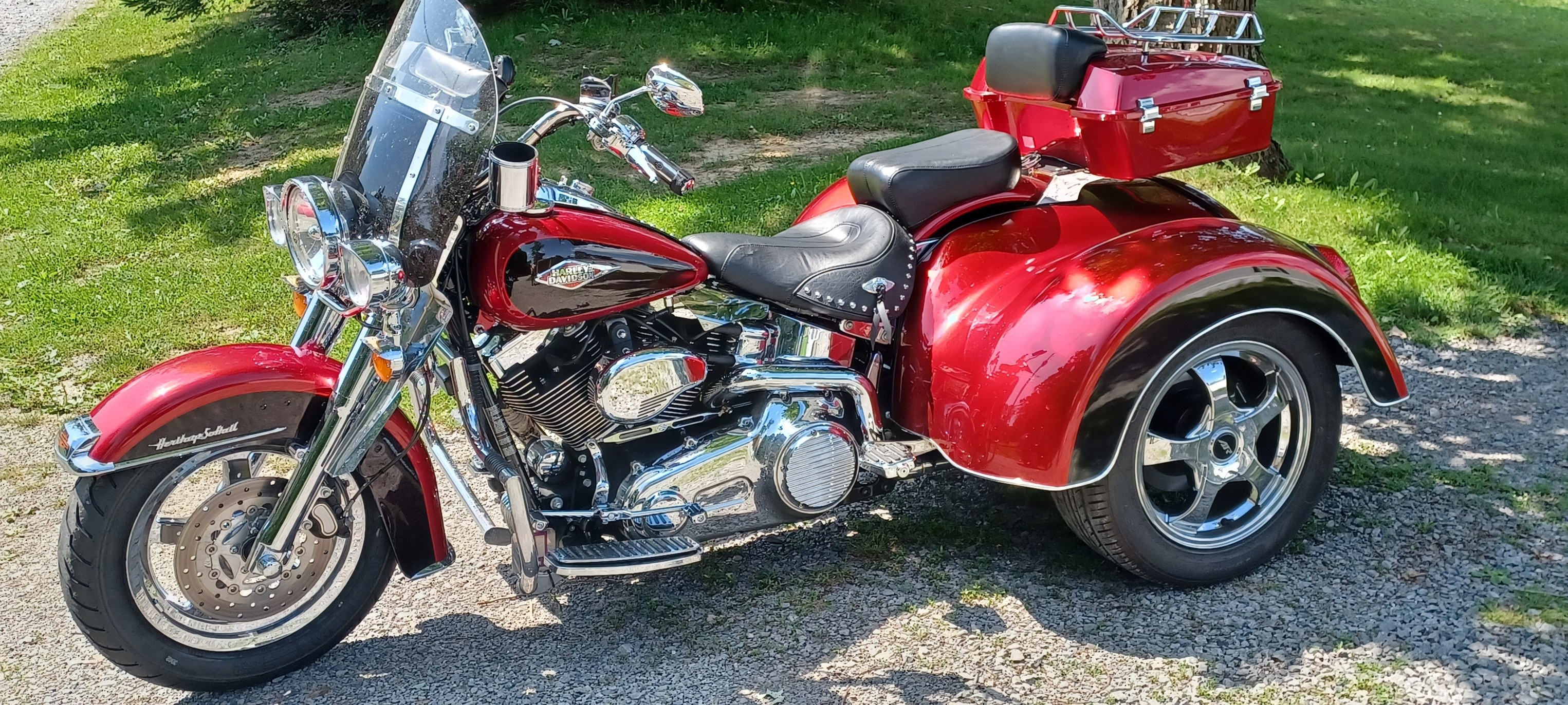 chopper 3 wheel bicycle Electric Fat Trike  Ride in style with the Tracer Harman 26 chopper bike Tracer Leopard 26 Inch Wheel