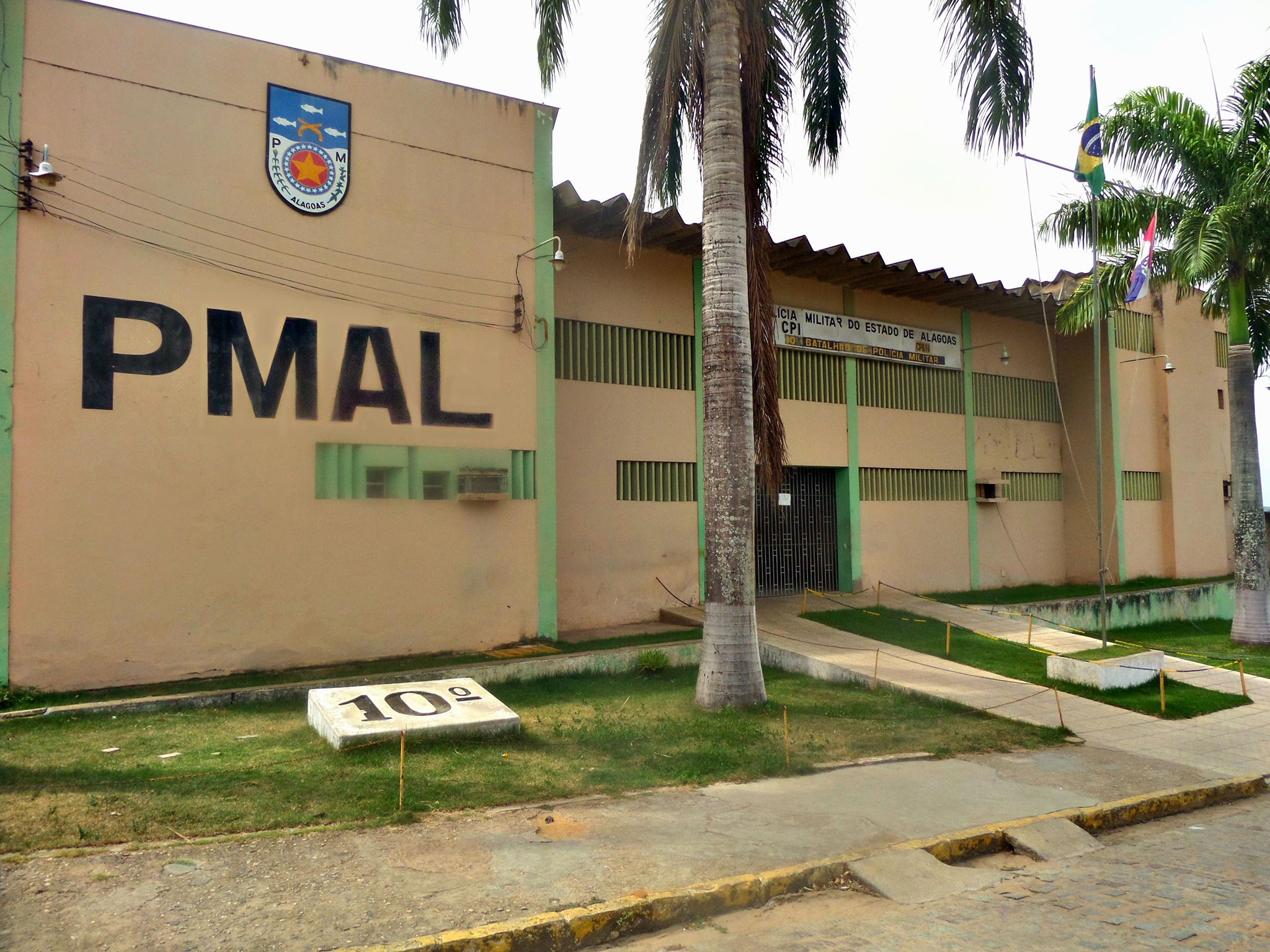 Regimento de... - Regimento de Polícia Montada / RPMon - PMAL