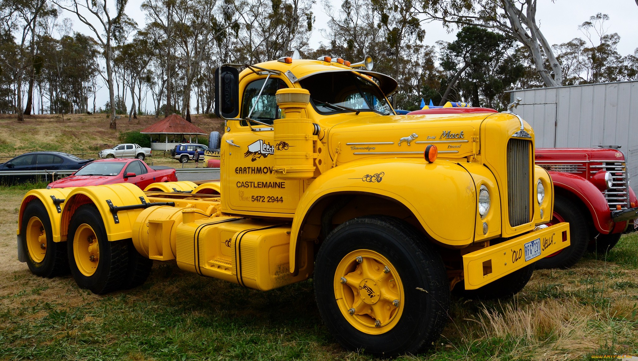 Mack B-61 Series Tractor, Australia