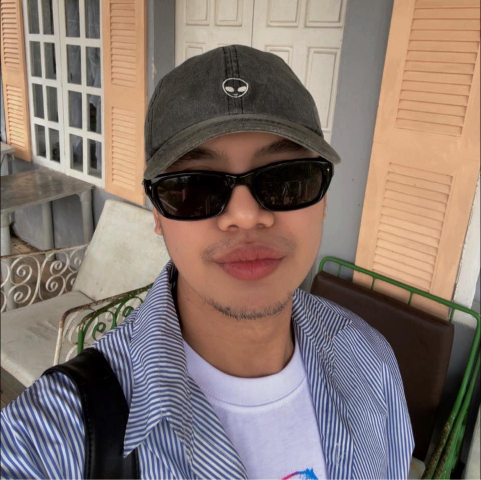 Ron Reyes