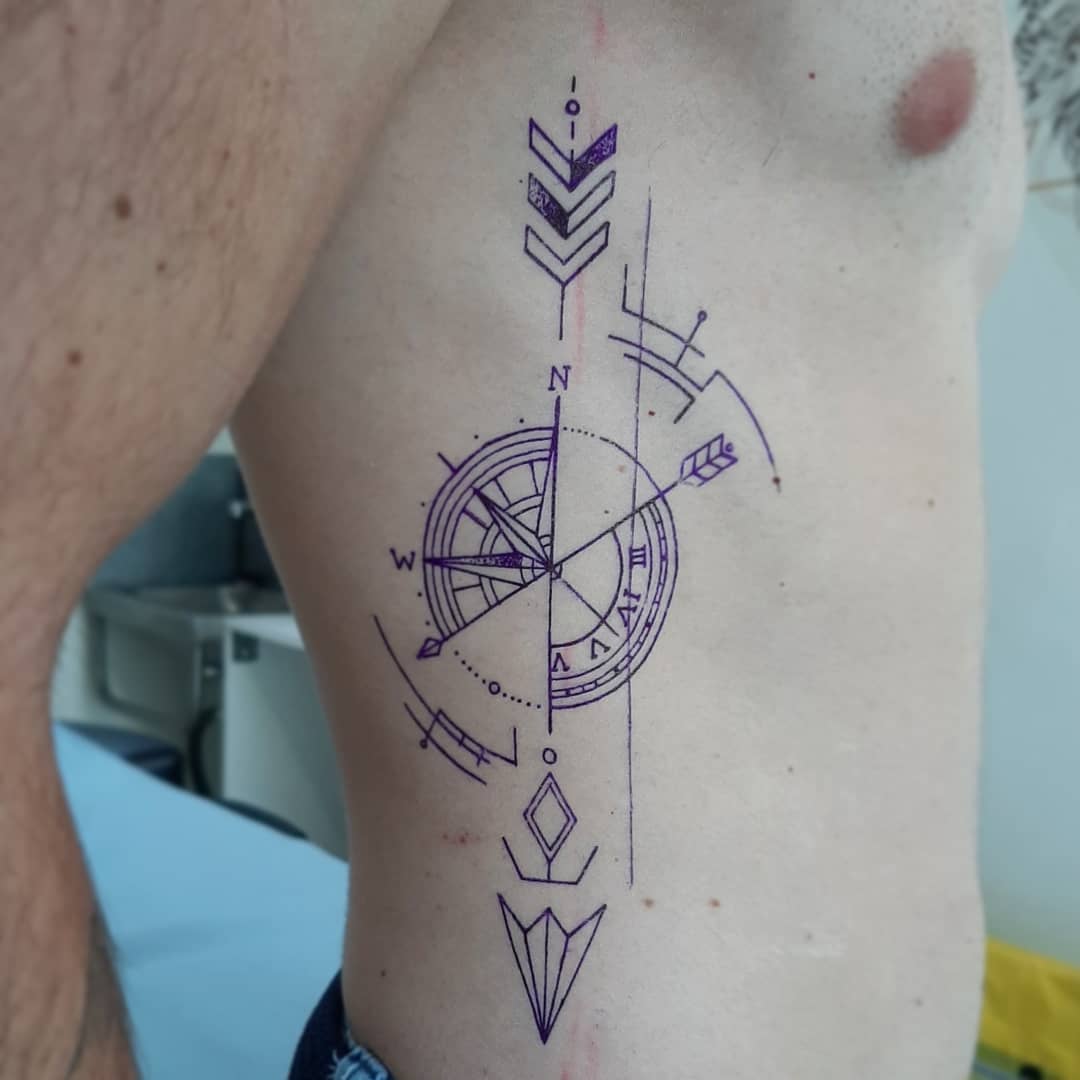 Tatouage Boussole Rose Des Vents