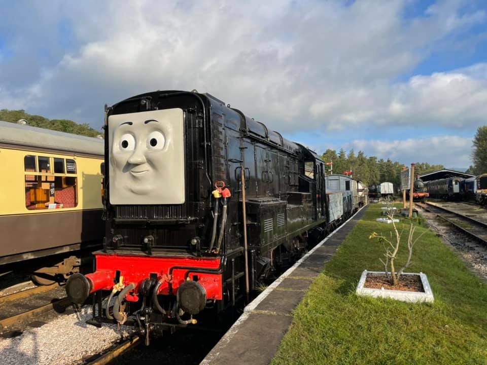 South Devon Railway - Diesel is here and getting ready to shunt some ...