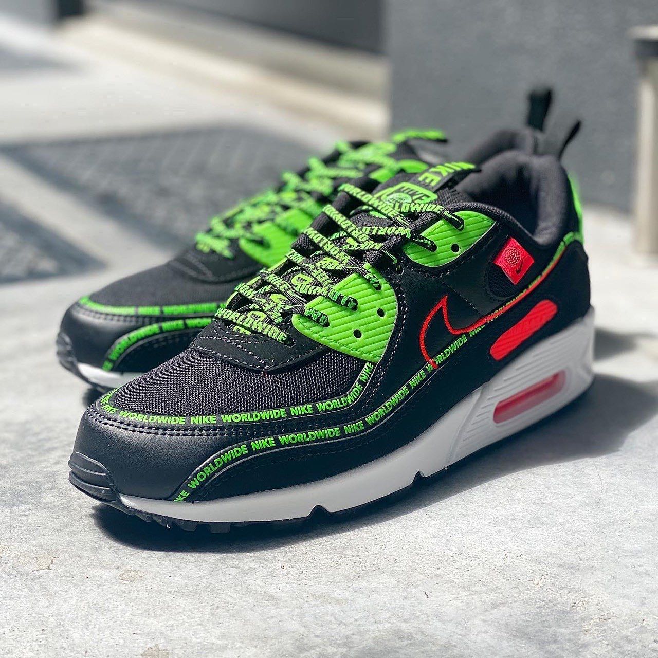 □モデル名:NIKE W AIR MAX 90 SE WW □型番:CK6474-001 □カラー 