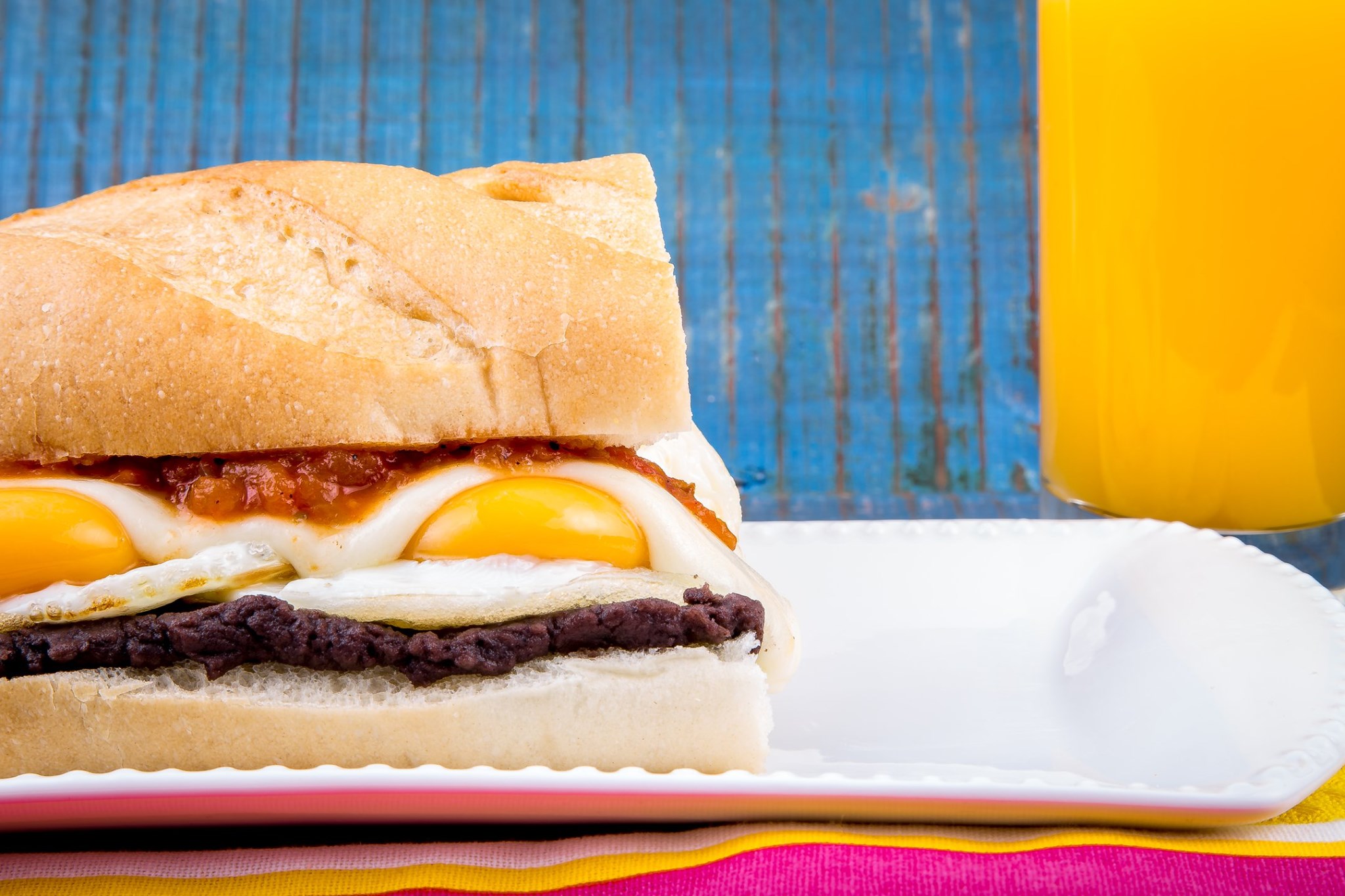 Patsy - Para el desayuno un delicioso submarino de huevo,... | Facebook
