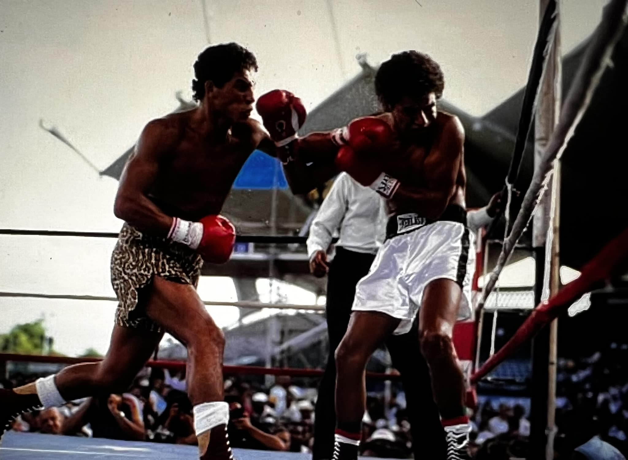 Affiche Publicitaire RARE – Hector Camacho Vs Jose Luis Ramirez (WBC 1985, Riviera Las Vegas)