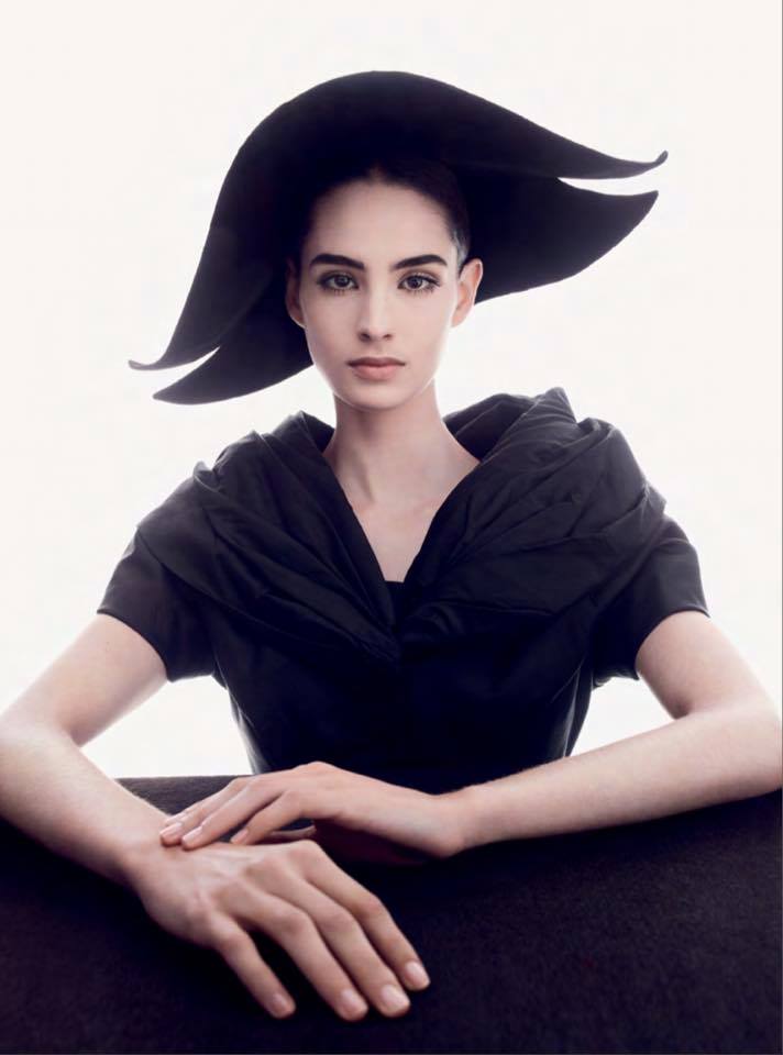Dior Hats: From Christian Dior to Stephen Jones LES GRANDS Author