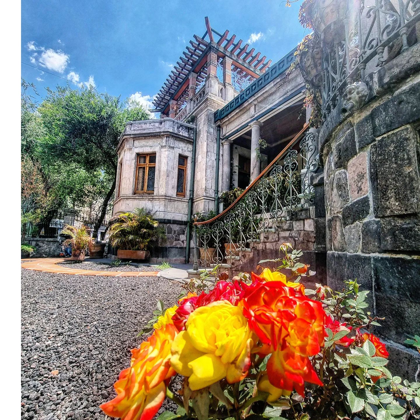 🏛 #CasaRivasMercado Sol de... - Casa Rivas Mercado Of