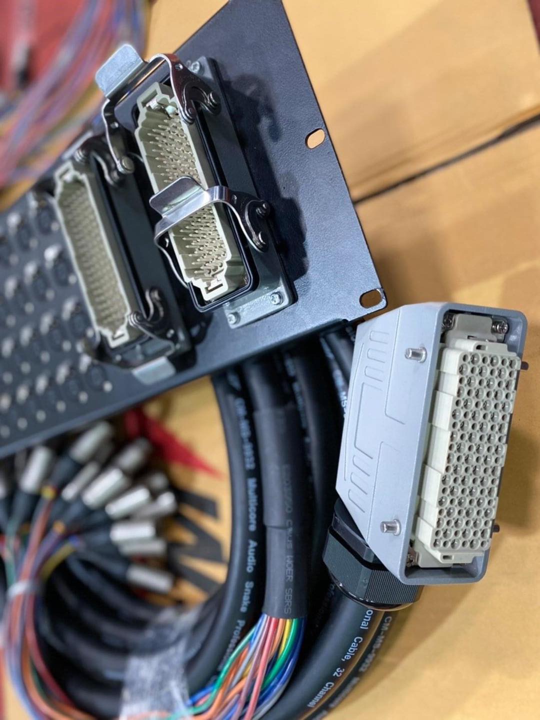 CM - CM : Multi Pin Stage Box ผลิตตามแบบสเปคที่ลูกค้าต้องการ | Facebook
