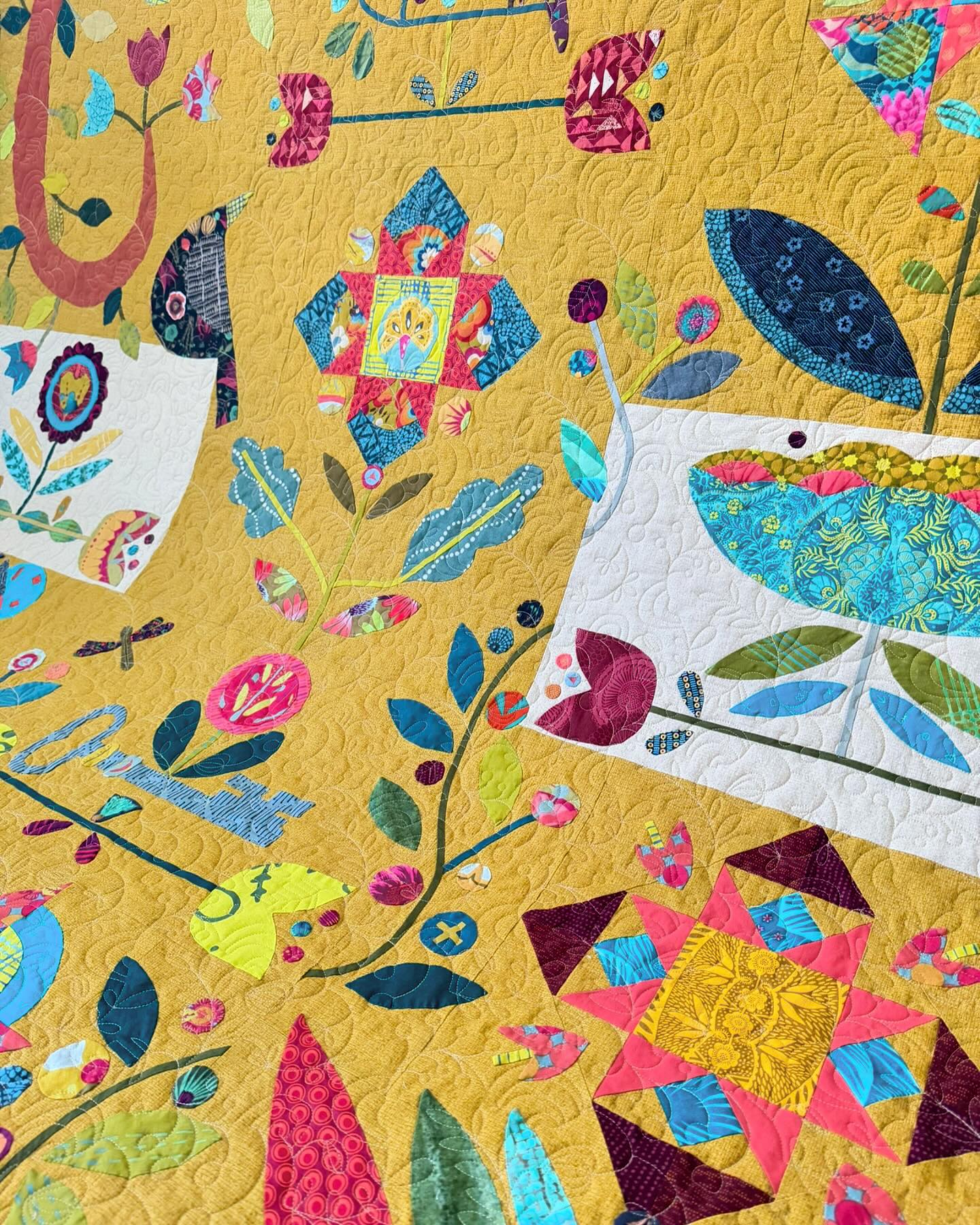 Y’all…this quilt! I wish I could... - Blue Ridge Quilt Co. | Facebook