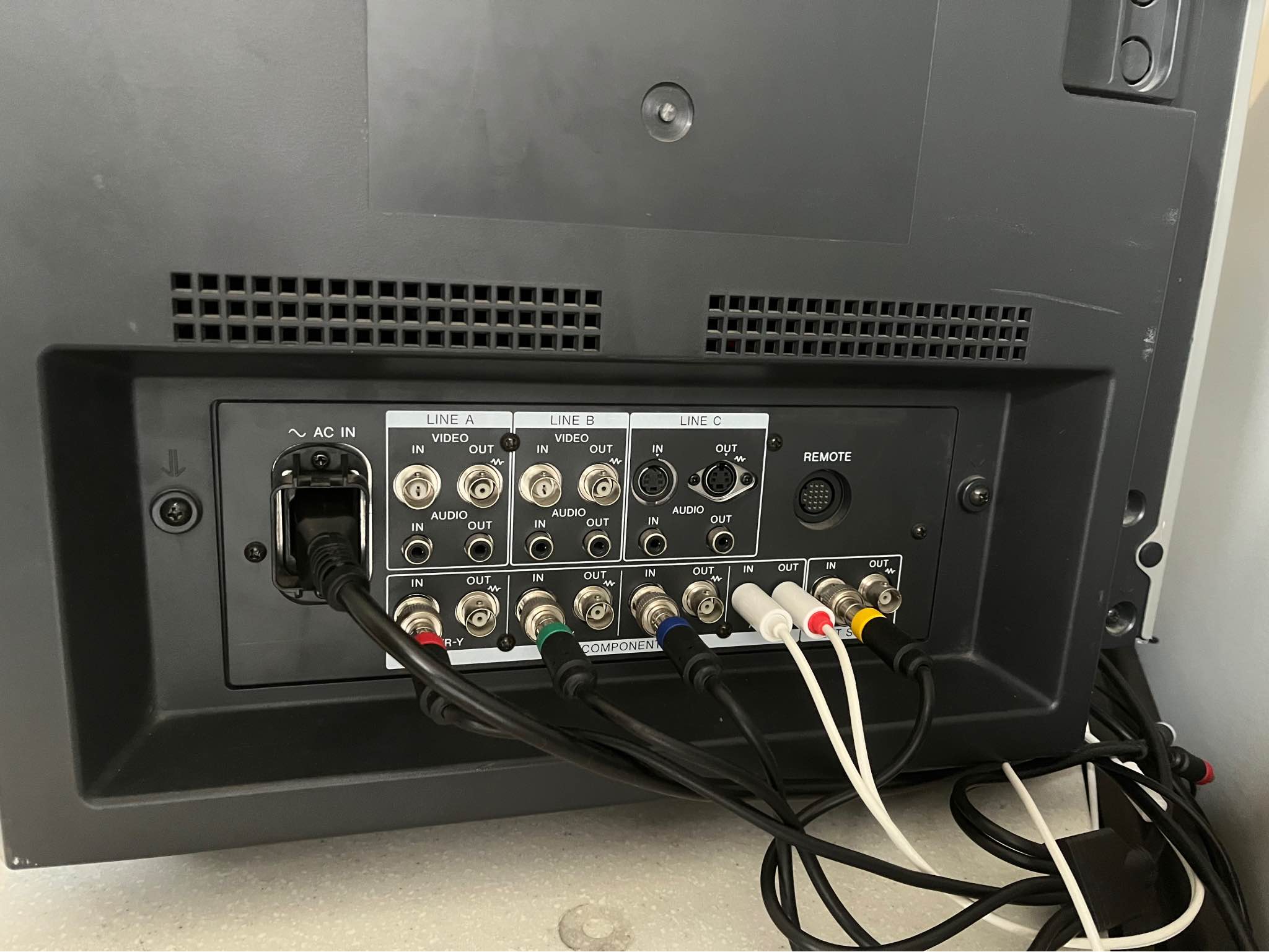 Sony Pvm rgb monitor 20 inch - Monitors - Adelaide, South Australia ...