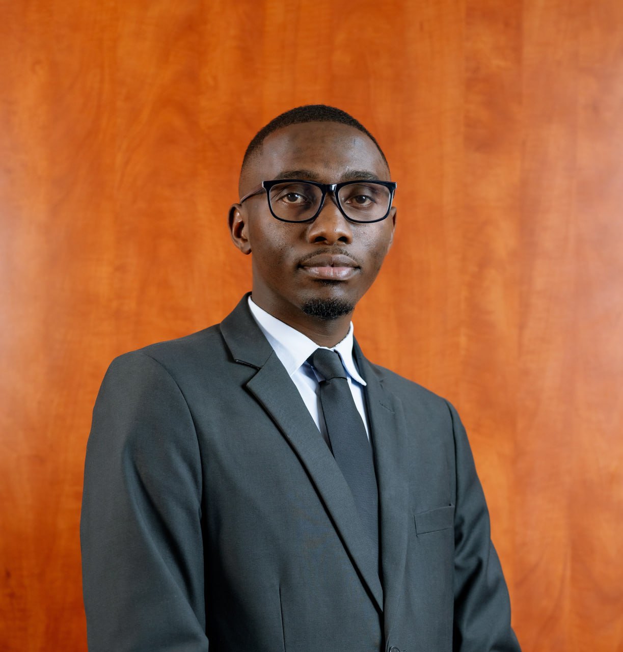 William JR Nundwe