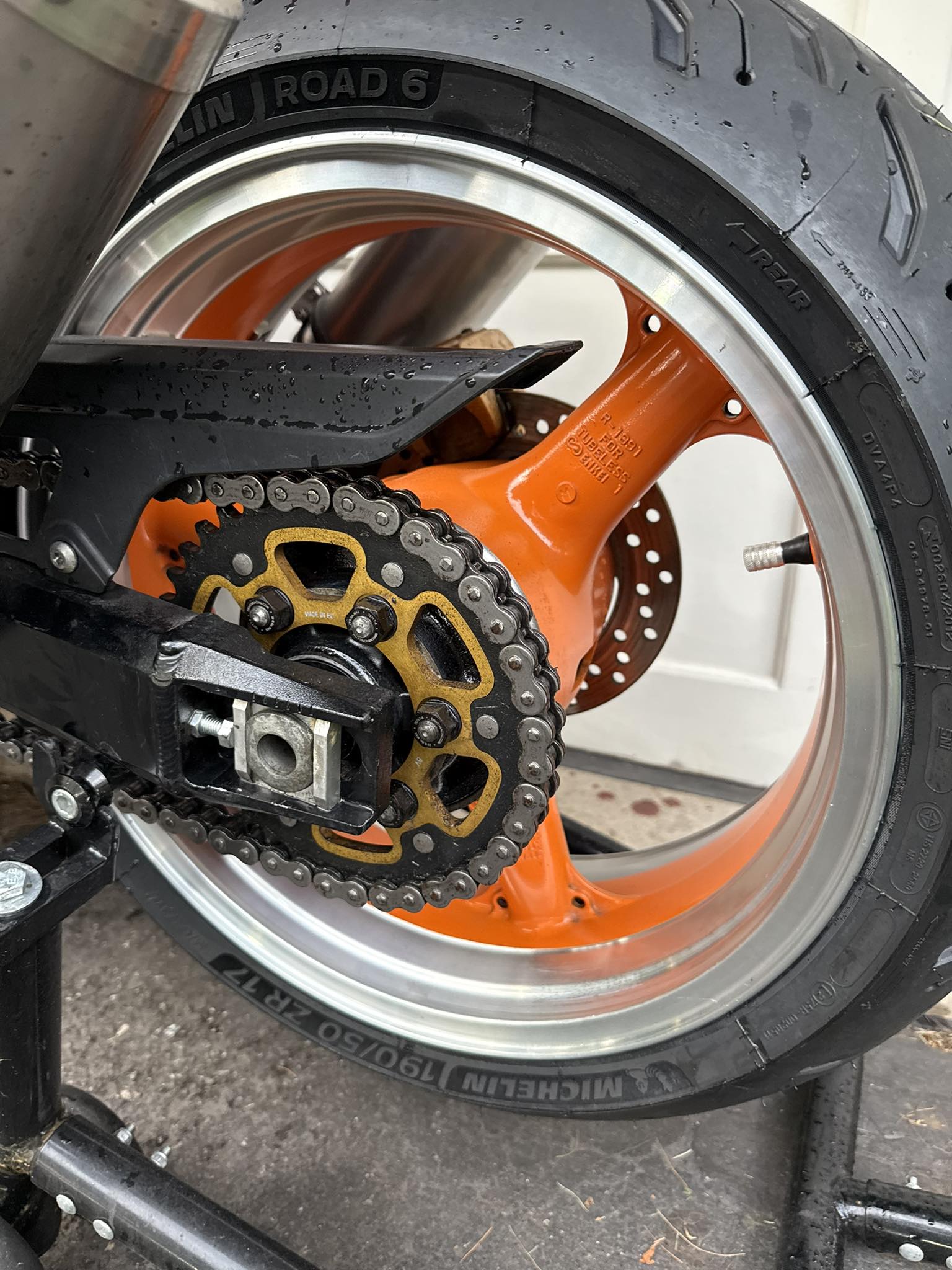 Kawasaki Z1000 levers installed and bike cleaned