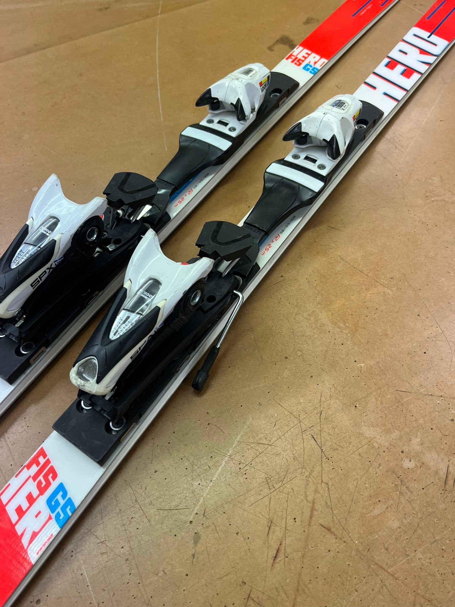 Rossignol GS ski for sale