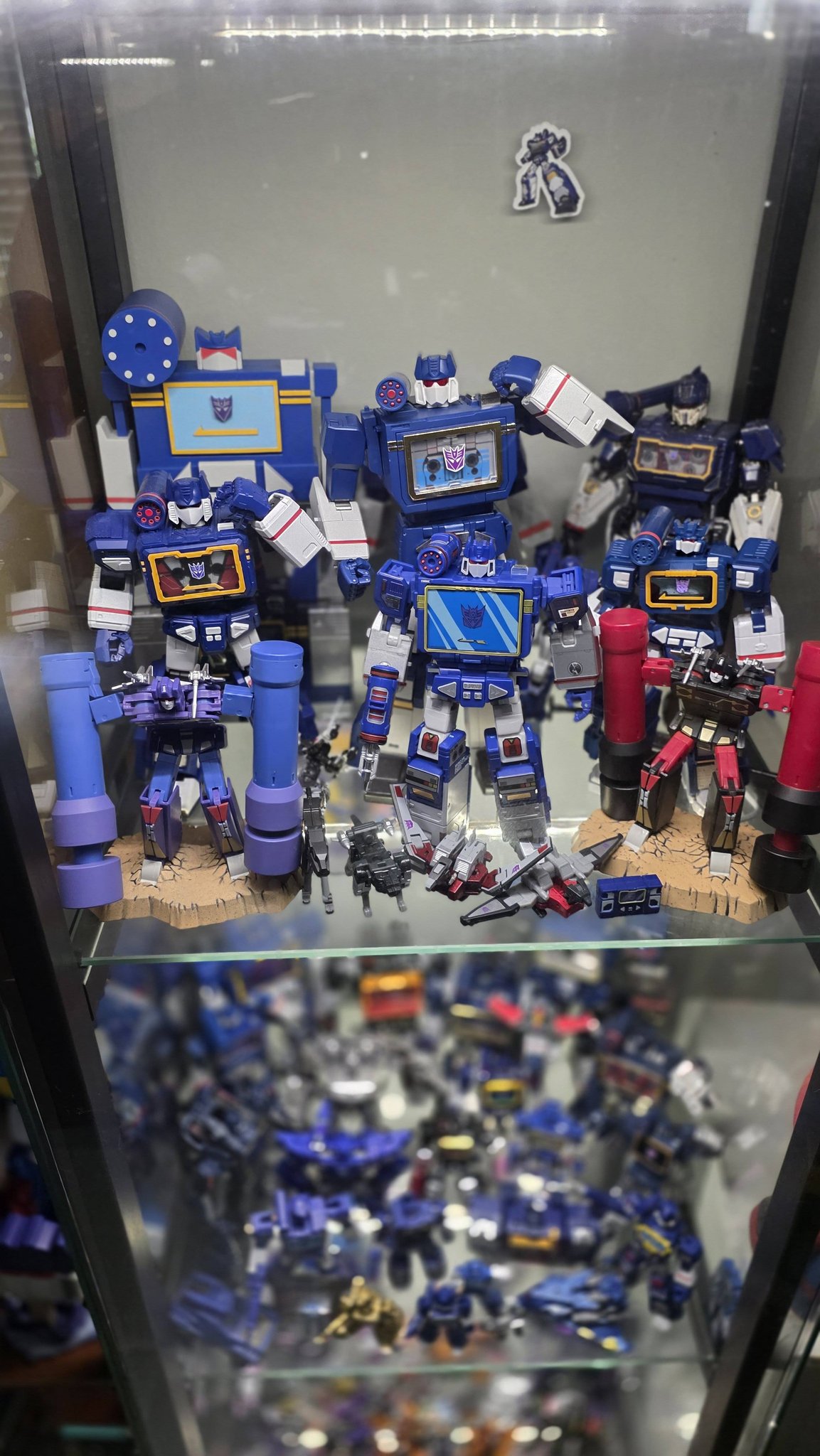 Just a friendly reminder that Soundwave is Superior. Carry on.