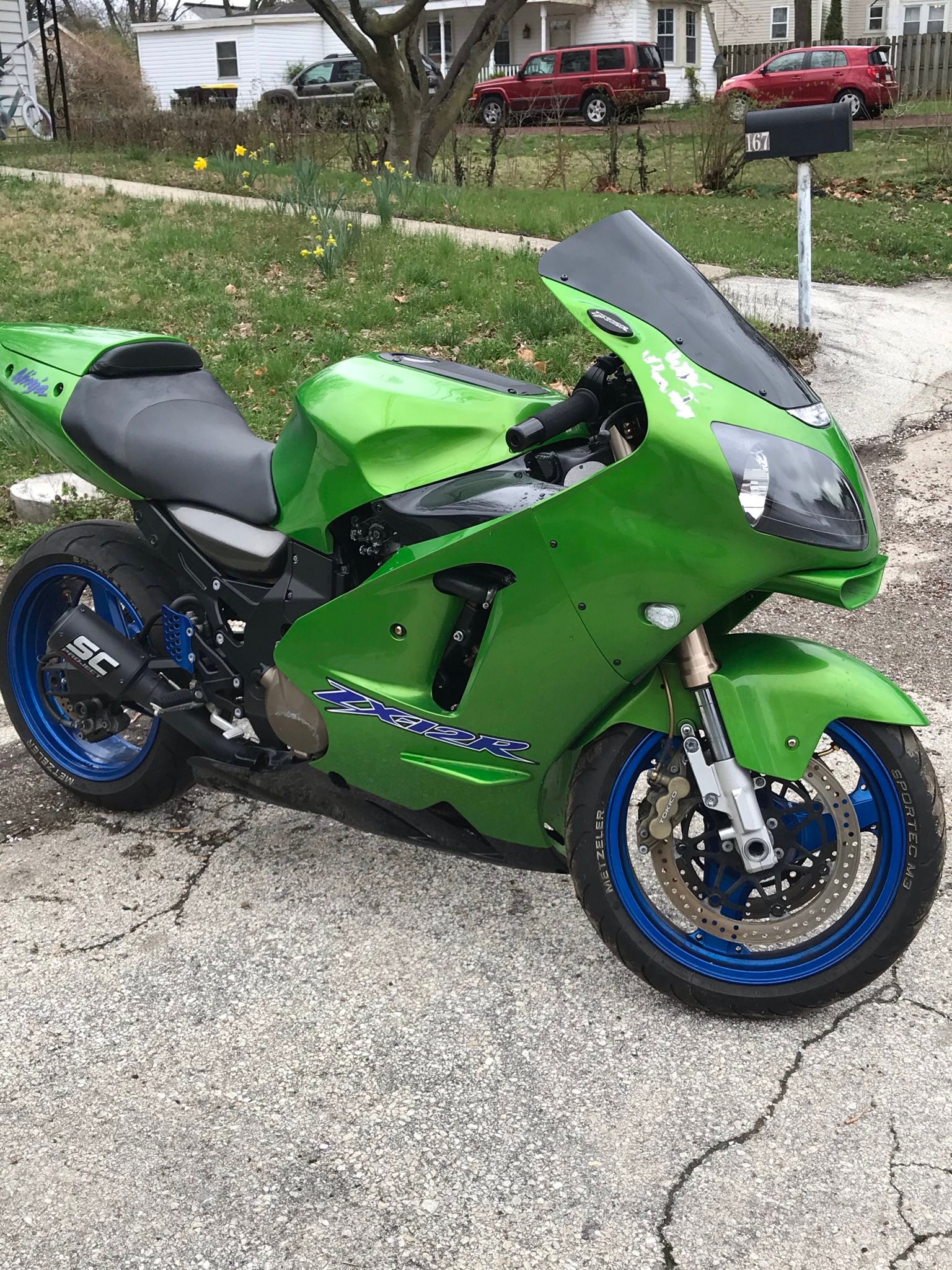 Selling 2000 Kawasaki ZX12R in Phila, PA due to costly repairs