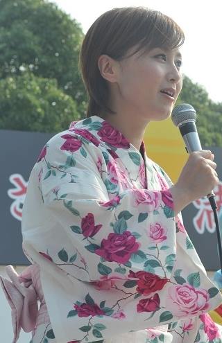 総合司会は畑中優さん サブmc ステージ は怜奈さん さぬき満月まつり うどん県屋島山上 Facebook