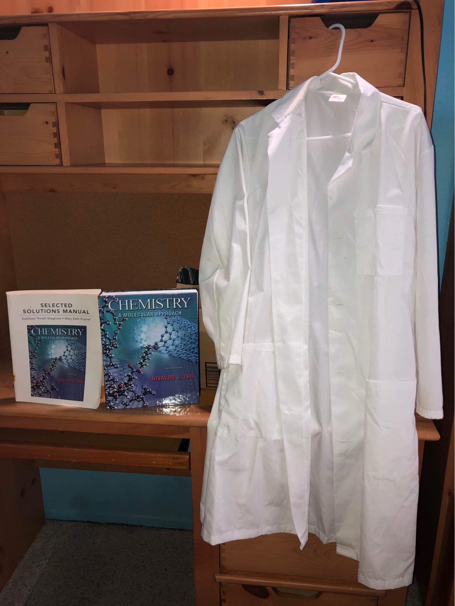 Lab coat, Chemistry textbook: “Chemistry: A Molecular Approach  display picture 1